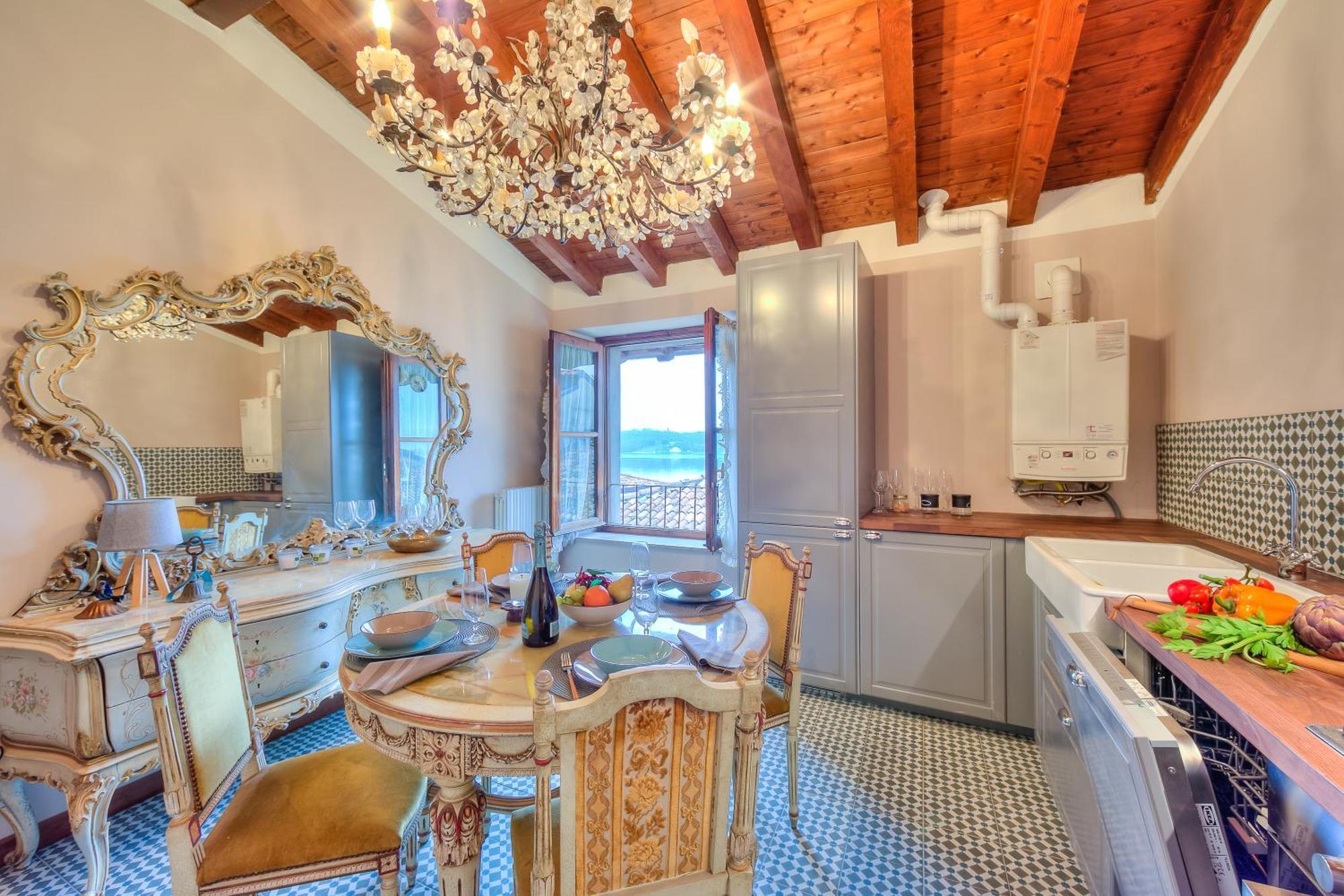 Laetitia Salo-Historic Center Near Lake - Happy Rentals 외부 사진